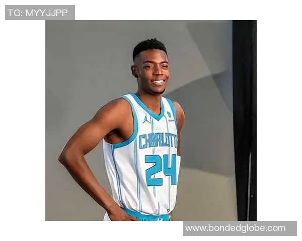 科林塞克斯顿的崛起之路：从新秀到球队核心的奋斗历程