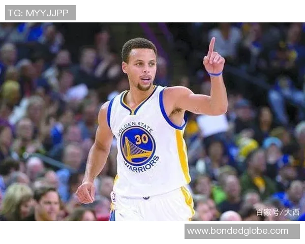 马丁内斯的传奇之路：从球场新星到世界顶级教练的蜕变与挑战